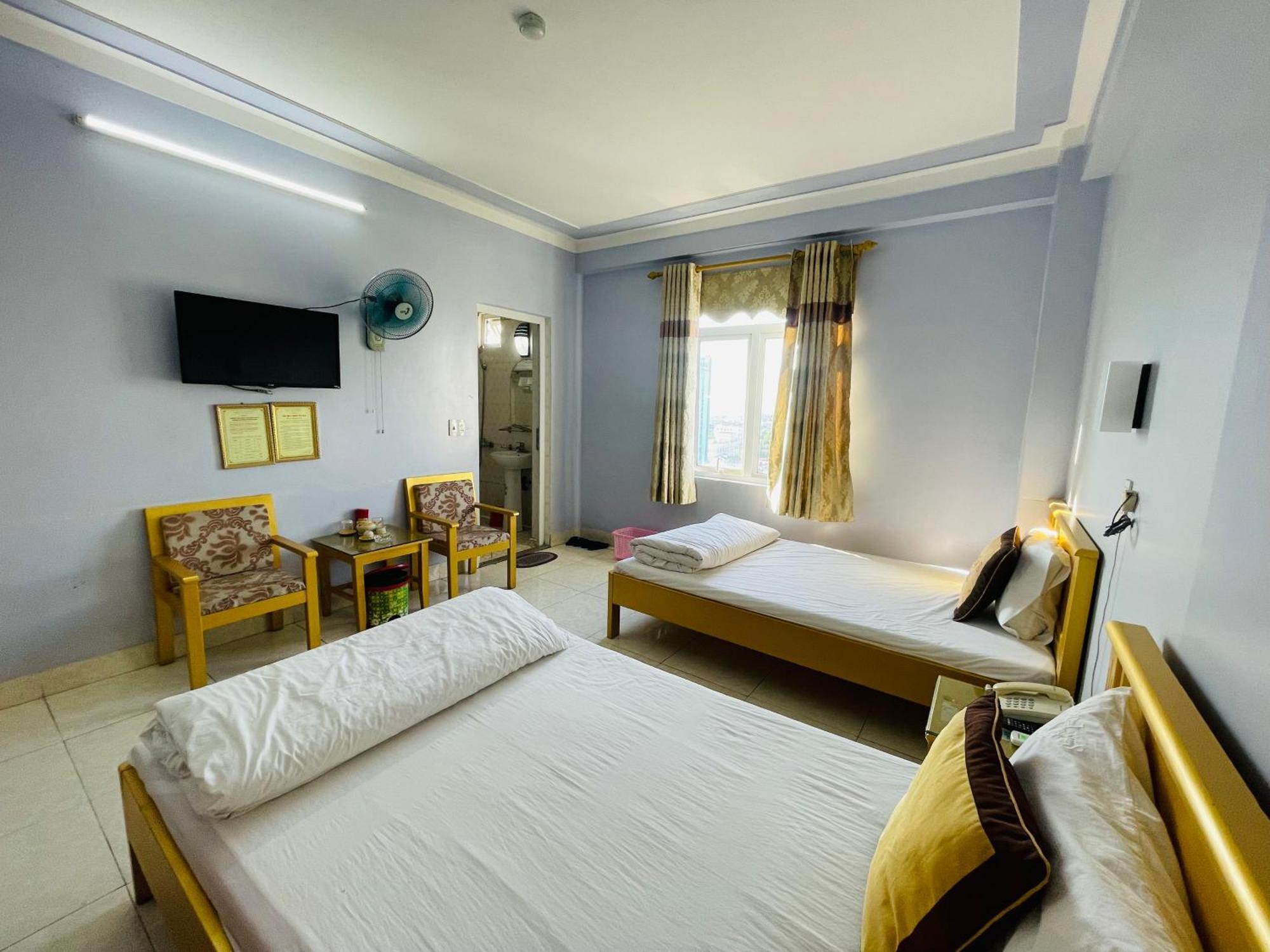 Hotel Khach San Ngoc Ly 8 à Thanh Hóa Extérieur photo