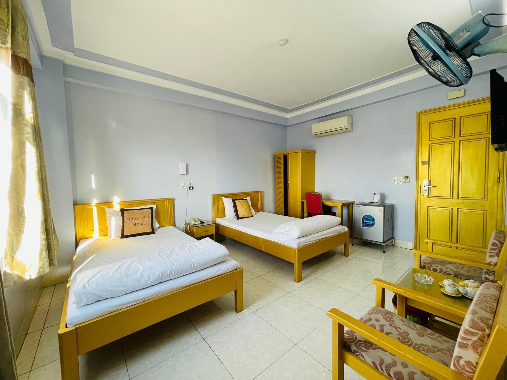 Hotel Khach San Ngoc Ly 8 à Thanh Hóa Extérieur photo